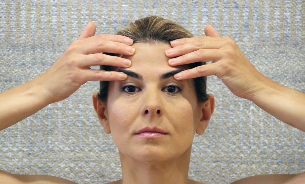 Forehead Smoother yoga face