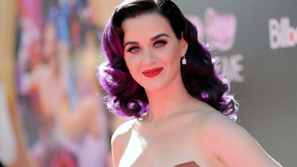 Katy Perry’s Dating Timeline & Who She’s With in 2025